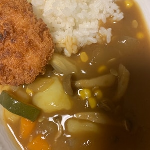 冷凍チキンカツを使ったカツカレー